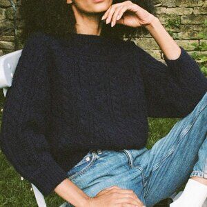 Dôen Cressida Cashmere Sweater in Navy